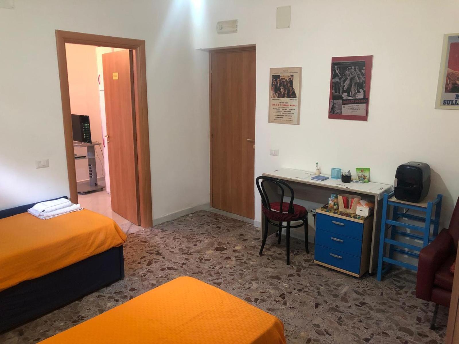 La Piccola Casa Del Cinema Hotel Giffoni Valle Piana Bagian luar foto